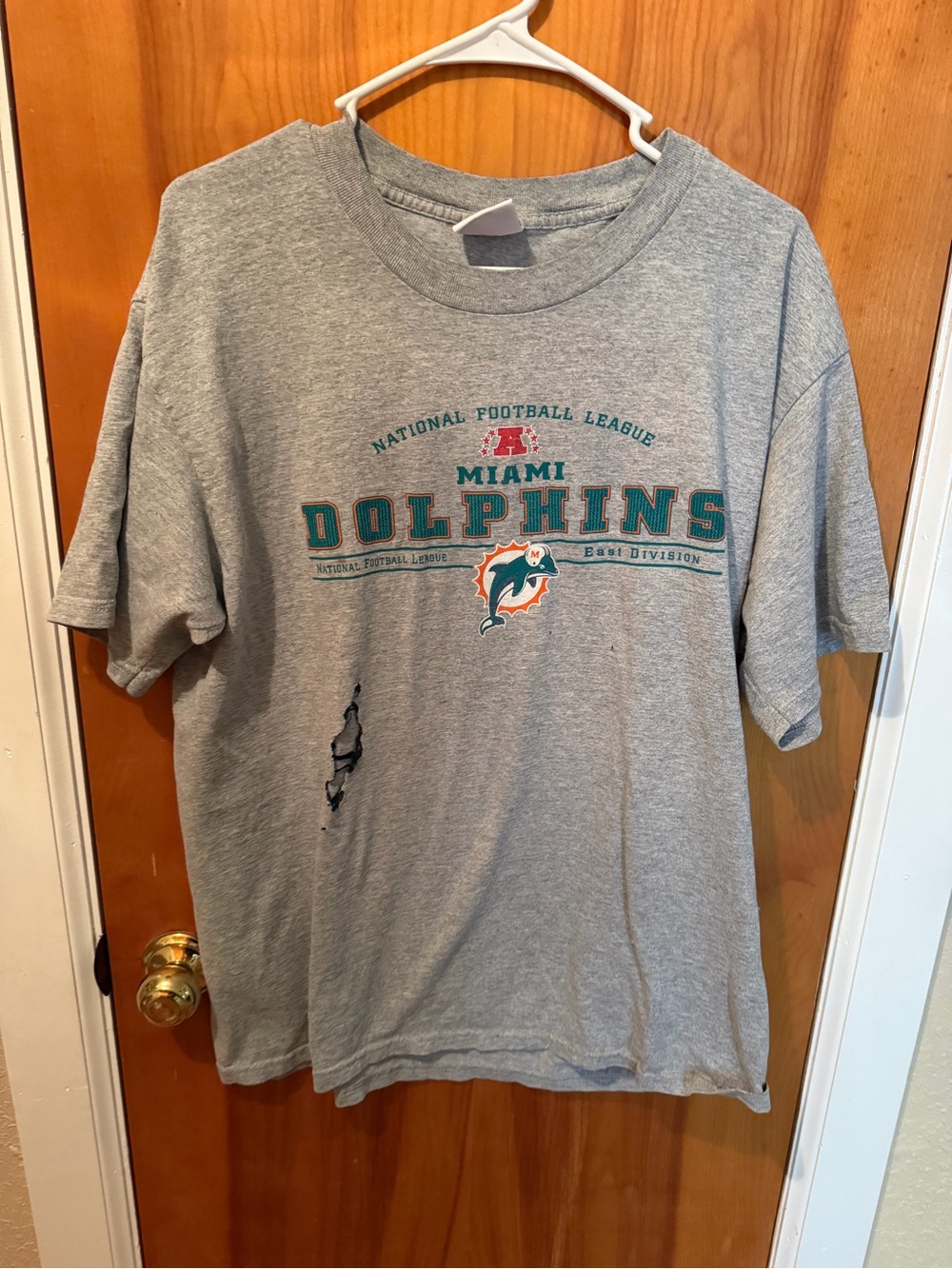 Vintage Miami Dolphins NFL Gray T-Shirt Size Unknown Distressed Holes